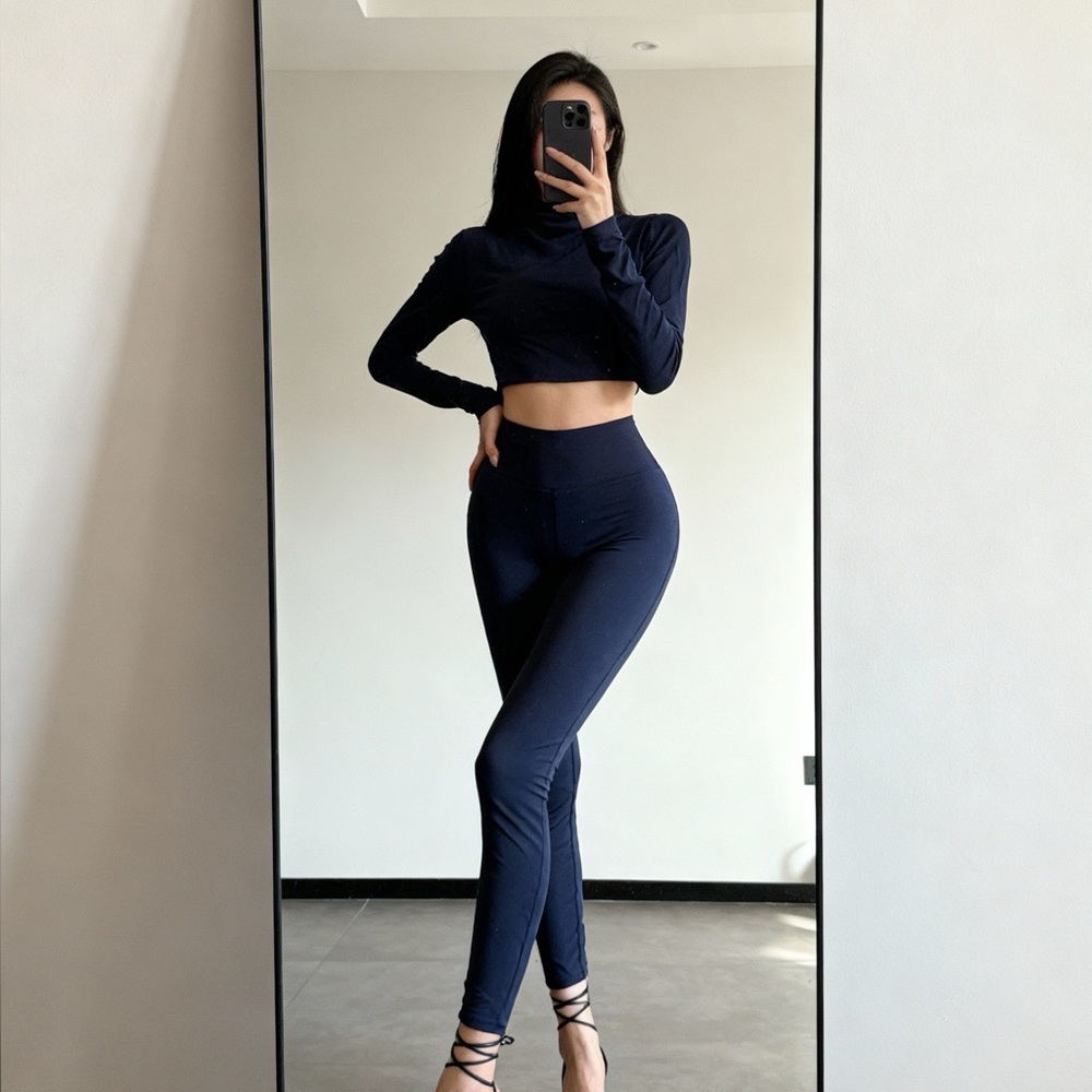 Naked Wardrobe Navy Mock Neck Crop Set – Double-Lined Sculpt Fit